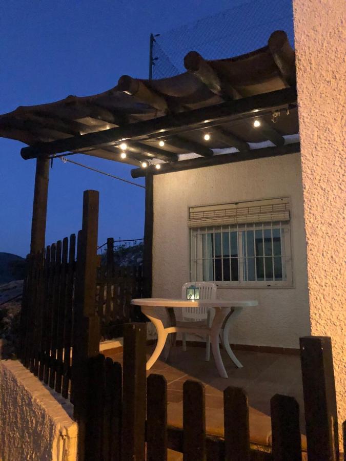 Apartamento Los Escullos Exterior foto
